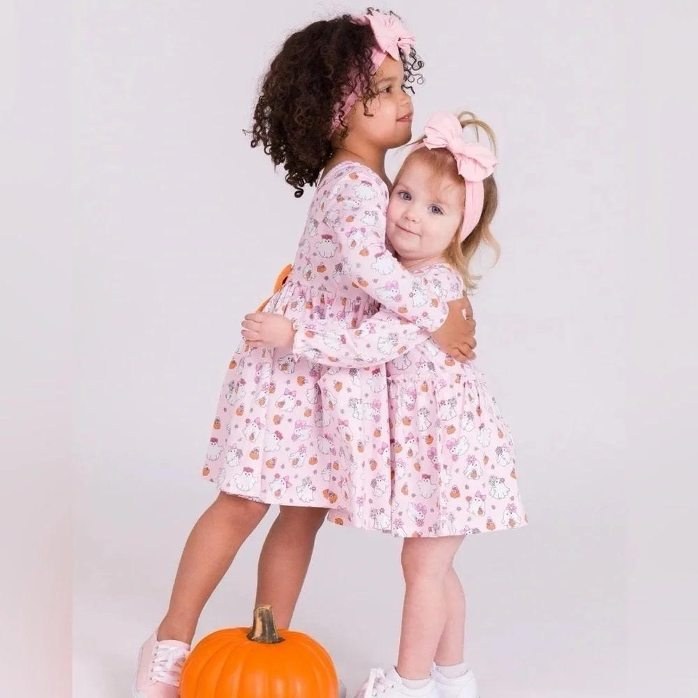 RUFFLE BUTTS Boos & Bows Spandex Romper Ghosts Pumpkins Size 6-12M - Picture 2 of 10